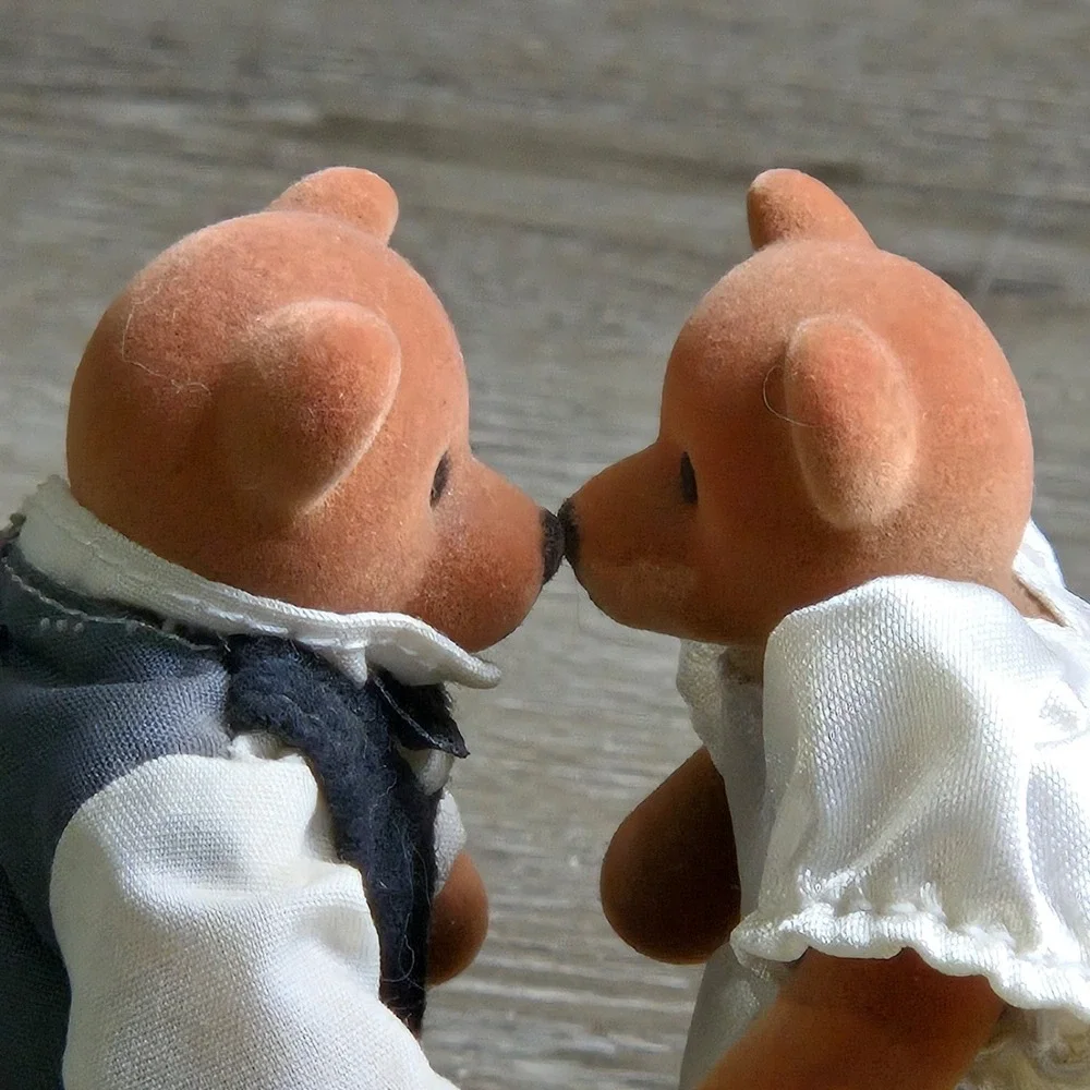 Vintage Flocked Bride & Groom Wedding Bears Teddy Bear Story Wedding